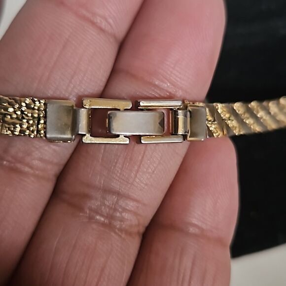 Vintage Women's Gold Plated Necklace With White Stone, Clasp Closure 9" - Picture 14 of 16